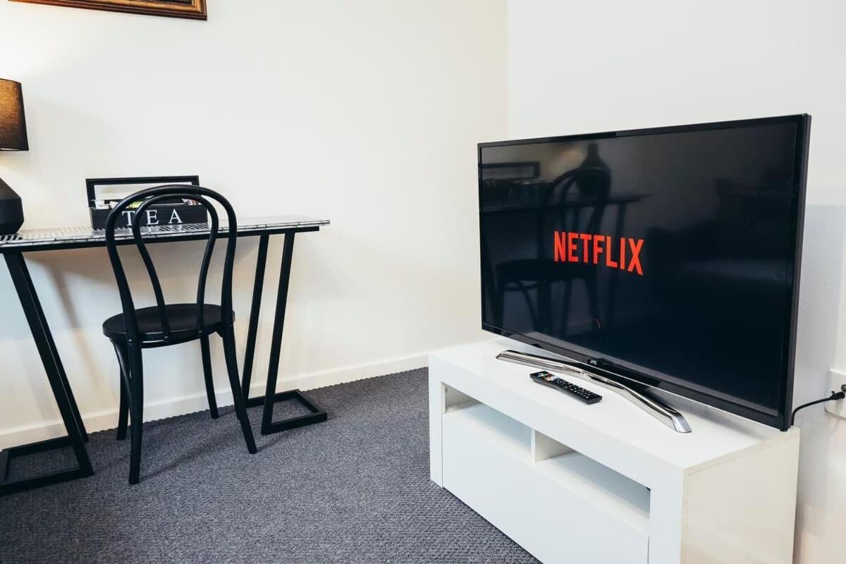 Snug 1Br Apt, Self Check In, Parking, By Derbnb Hilton  Kültér fotó